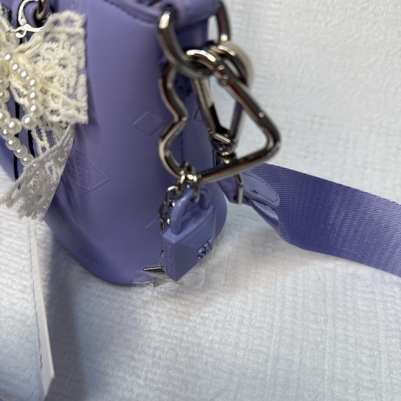 Steve Madden Lavender Crossbody 💜 - Picture 3 of 6